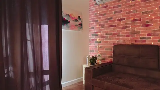 FoxFever online show from April 2026 05:10:01 AM