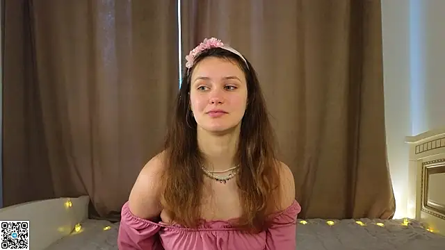 FoxFever online show from February 2026 05:18:02 AM