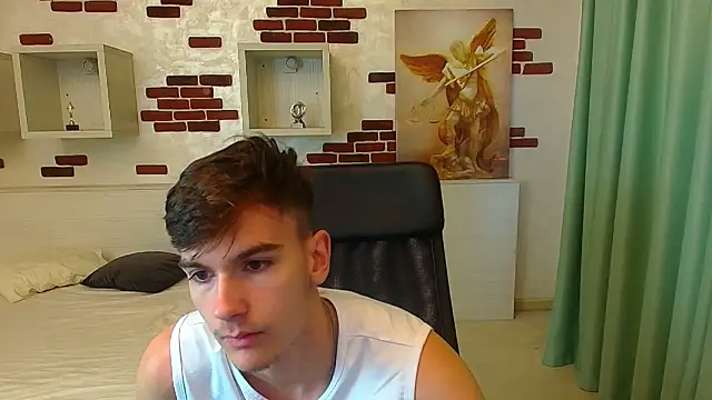 BradyFlint online show from November 2025 06:28:02 AM