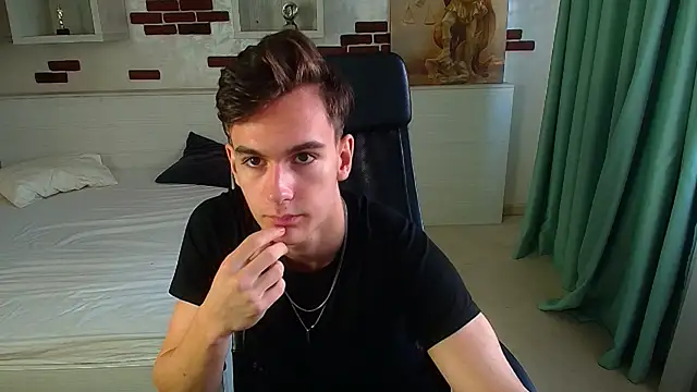 BradyFlint online show from November 2025 07:35:01 AM