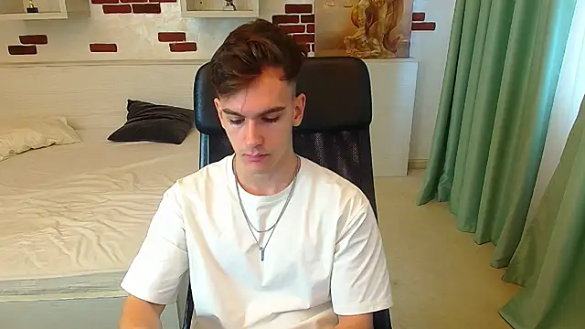 BradyFlint online show from November 2025 10:08:02 AM