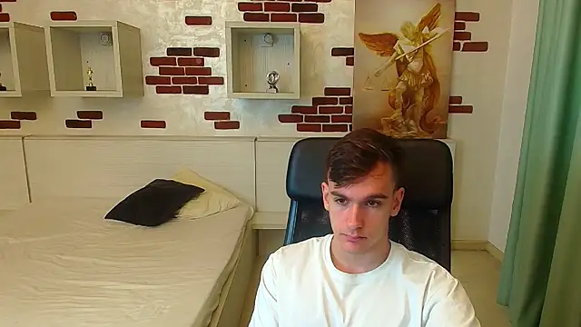 BradyFlint online show from November 2025 05:52:01 AM