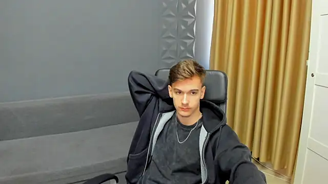 BradyFlint online show from April 2026 04:18:01 AM