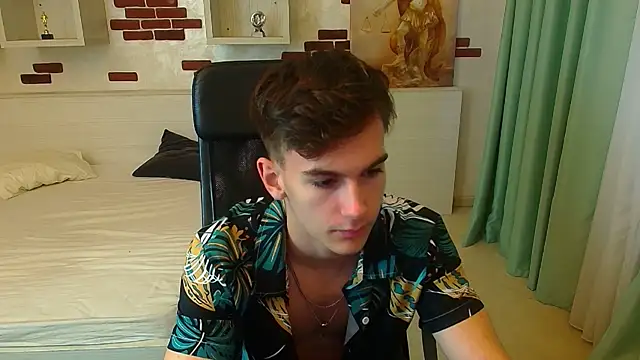 BradyFlint online show from November 2025 05:33:01 AM