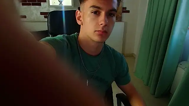 BradyFlint online show from October 2025 04:58:02 AM
