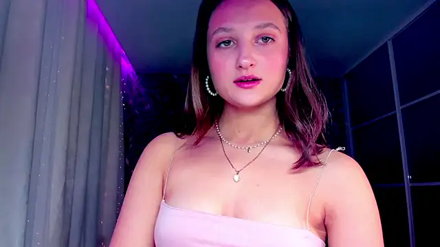 mishel amurr online show from October 2025 01:48:01 AM