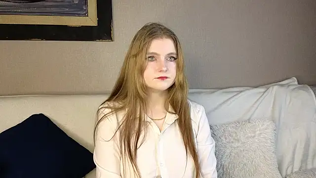 NightSaffron online show from November 2025 06:58:01 AM