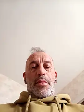 Ptitcouic online show from October 2025 08:47:01 AM