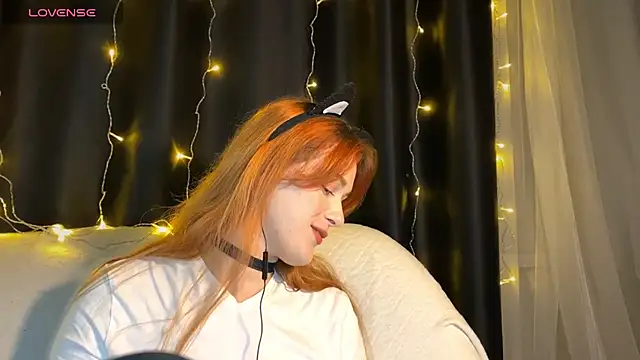 Veksal1a online show from November 2025 02:38:01 AM