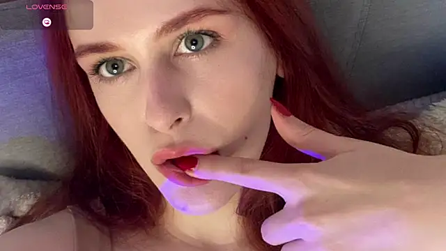 Veksal1a online show from December 2025 04:09:01 PM