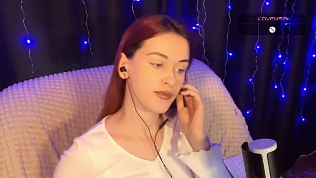 Veksal1a online show from April 2026 12:51:01 PM