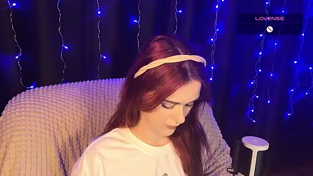 Veksal1a online show from February 2026 05:01:02 PM