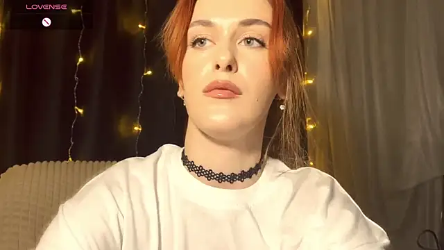 Veksal1a online show from December 2025 05:45:01 PM