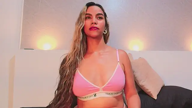 Karina chastillo online show from March 2026 07:54:02 PM