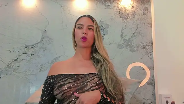 Karina chastillo online show from May 2026 11:28:01 AM