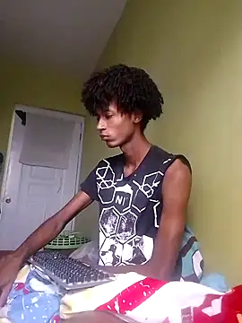 skinnyxsoo online show from October 2025 01:43:02 PM