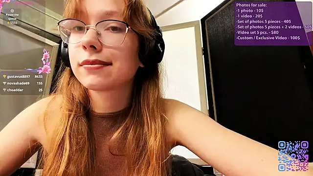 JuneCooper online show from November 2025 11:03:02 AM