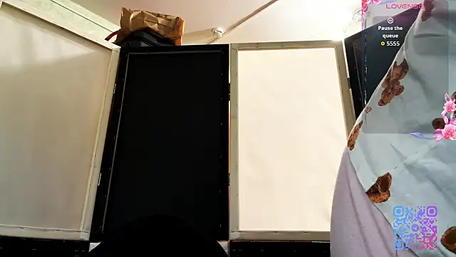 JuneCooper online show from November 2025 03:04:02 PM