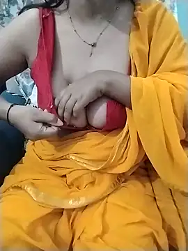 Snapshot of Lust_QueenDeepti chatting on May 2026 04:57:01 PM Lust QueenDeepti online show from May 2026 04:57:01 PM