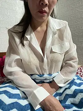 tabby-cat11 online show from February 2026 02:06:01 PM