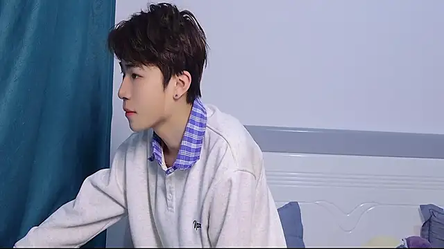 Stuffy-111 online show from November 2025 11:42:02 AM