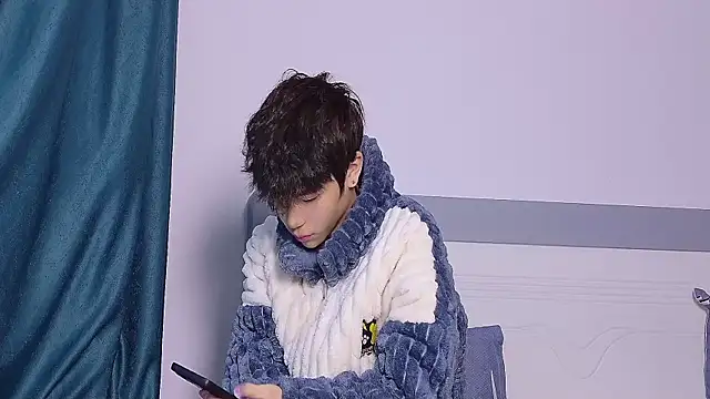 Stuffy-111 online show from October 2025 04:55:02 AM