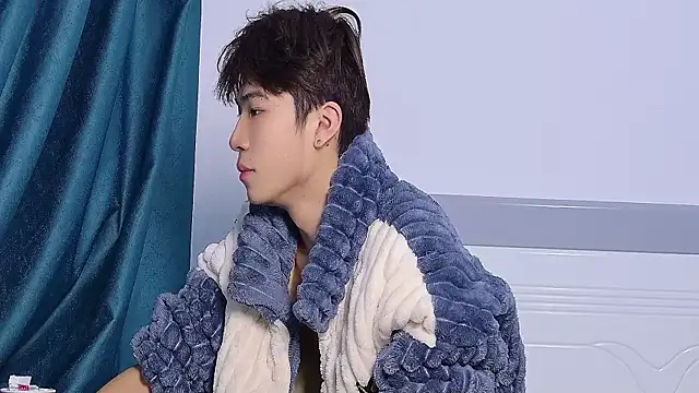 Stuffy-111 online show from November 2025 11:36:01 AM