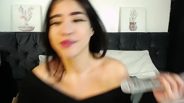 jadeandsamuel online show from October 2025 05:18:01 AM