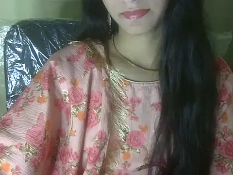 Snapshot of Shezi_N chatting on November 2025 12:49:02 PM Shezi N online show from November 2025 12:49:02 PM