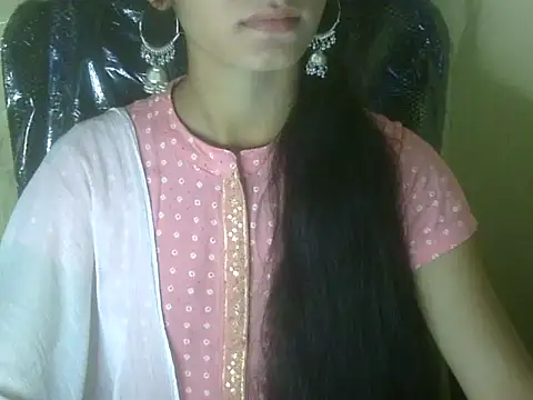 Snapshot of Shezi_N chatting on October 2025 08:46:02 AM Shezi N online show from October 2025 08:46:02 AM