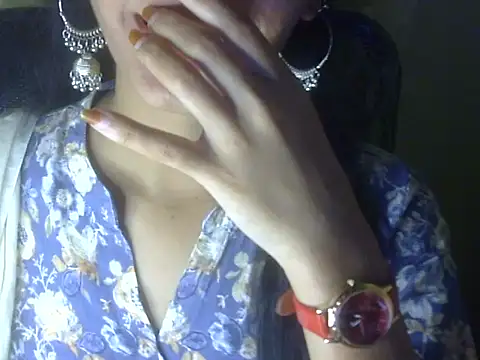 Snapshot of Shezi_N chatting on October 2025 02:27:02 PM Shezi N online show from October 2025 02:27:02 PM