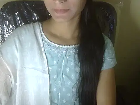 Snapshot of Shezi_N chatting on November 2025 02:54:01 PM Shezi N online show from November 2025 02:54:01 PM