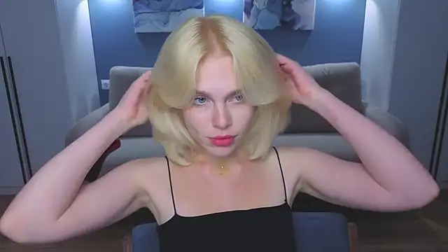 Snapshot of Maya_Morrow chatting on October 2025 06:49:02 PM Maya Morrow online show from October 2025 06:49:02 PM