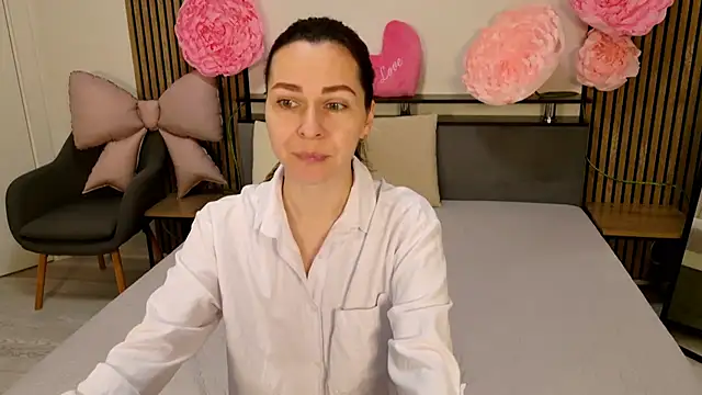 DitaNoir online show from February 2026 07:17:02 AM