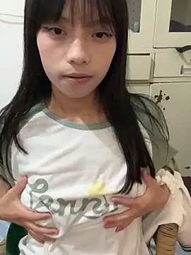 wanwan0418 online show from October 2025 01:54:02 PM