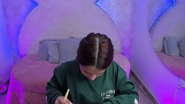 valentina clk online show from February 2026 03:53:01 PM