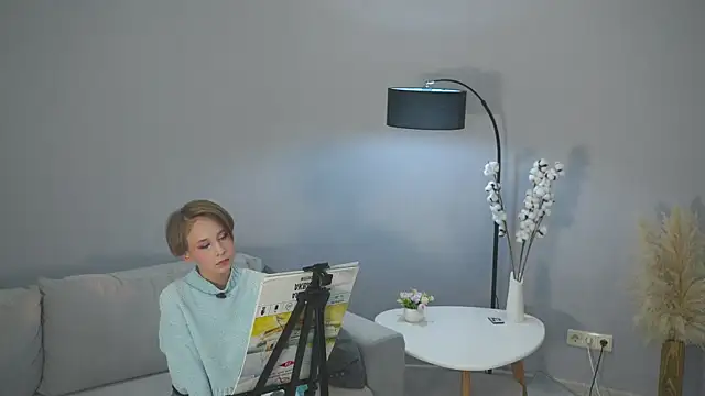 SabraDonkle online show from October 2025 10:51:01 AM