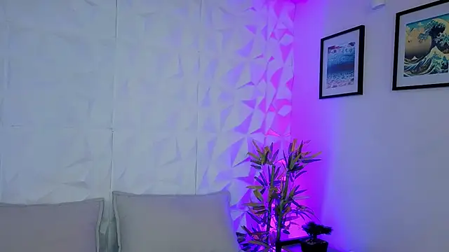 Rynka  online show from December 2025 03:51:01 AM