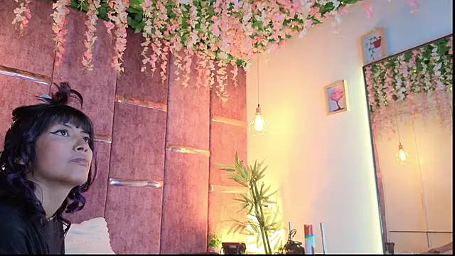 Rynka  online show from March 2026 04:07:02 AM