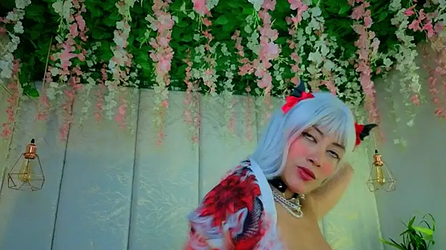 Rynka  online show from April 2026 03:52:01 AM