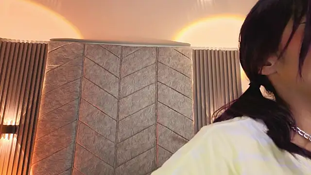 Rynka  online show from November 2025 03:39:02 AM