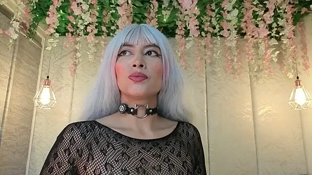 Snapshot of Rynka_ chatting on June 2026 04:07:01 AM Rynka online show from June 2026 04:07:01 AM