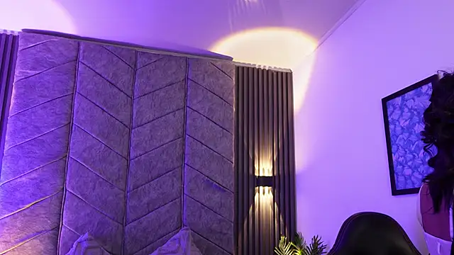 Rynka  online show from February 2026 03:57:02 AM