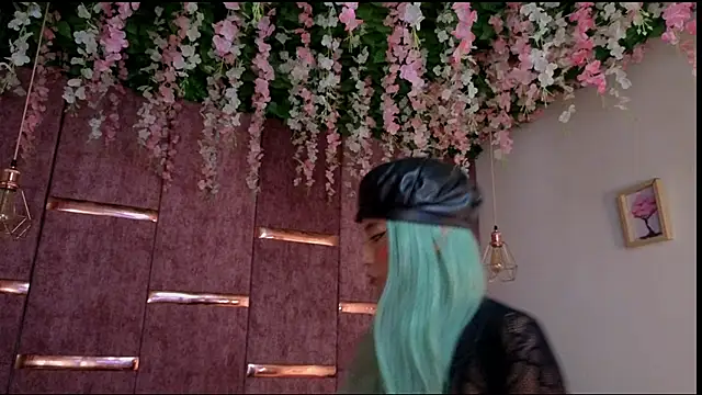 Rynka  online show from February 2026 04:22:02 AM