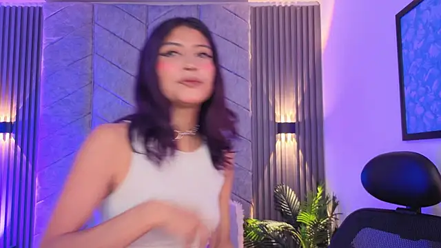 Rynka  online show from November 2025 04:06:01 AM