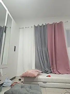 Your Desires07 online show from November 2025 03:05:01 PM