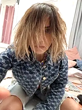 Your Desires07 online show from November 2025 04:06:01 AM