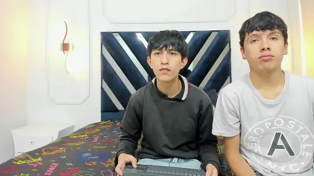 Snapshot of hoot_booys_ chatting on November 2025 07:58:01 PM hoot booys online show from November 2025 07:58:01 PM