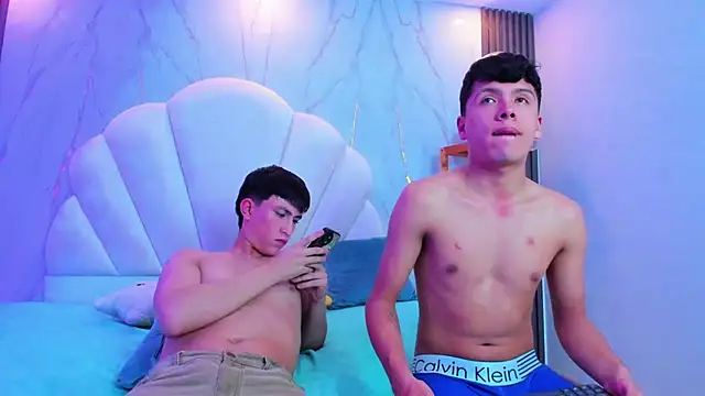 hoot booys  online show from March 2026 09:16:01 AM