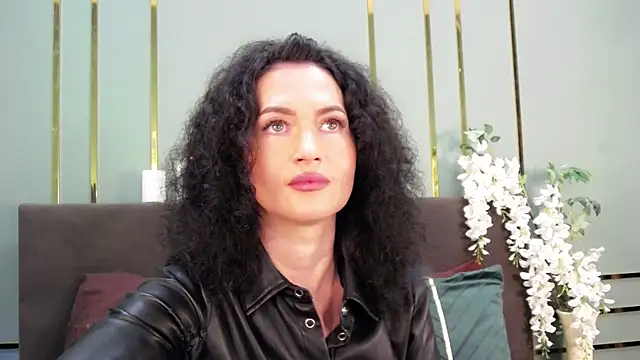 Snapshot of JaneWalch chatting on November 2025 11:25:01 AM JaneWalch online show from November 2025 11:25:01 AM